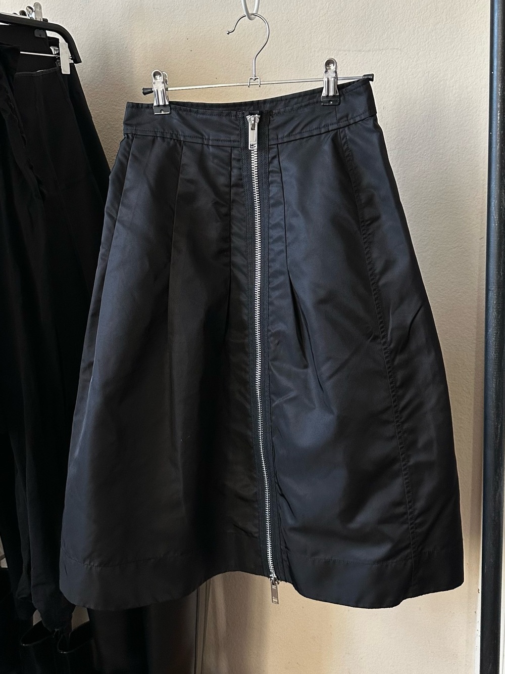 GANNI Black Sleek Nylon Zip Front Skirt Midi Sporty Streetwear-S